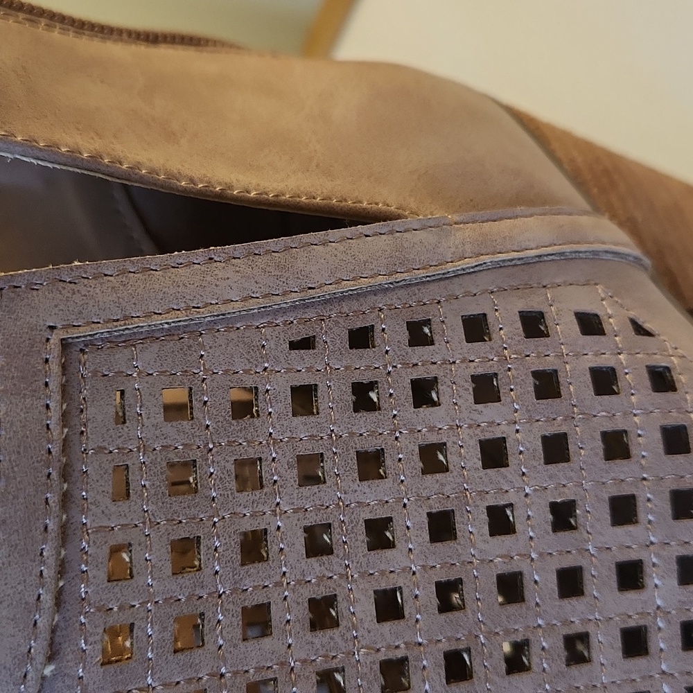 Francesca’s Taupe Peep Toe Cutout Booties – Size 6 - Picture 11 of 11